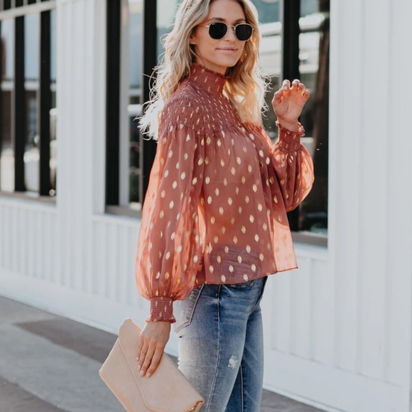 1 left! New Gorgeous Gold polka dot Smocked blouse - Picture 2 of 8